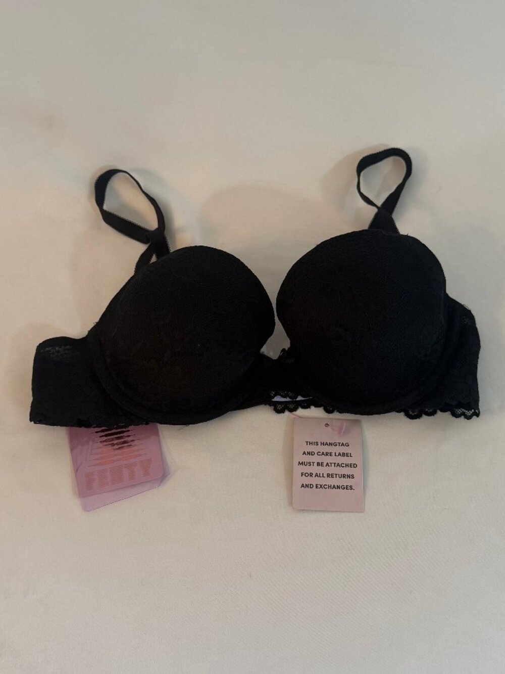 NWT Women's Savage X Fenty Black Lace Bra Size 32B Padded #4097